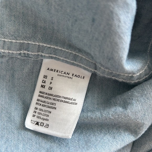 AMERICAN EAGLE Button Up Shirt - Picture 4 of 4